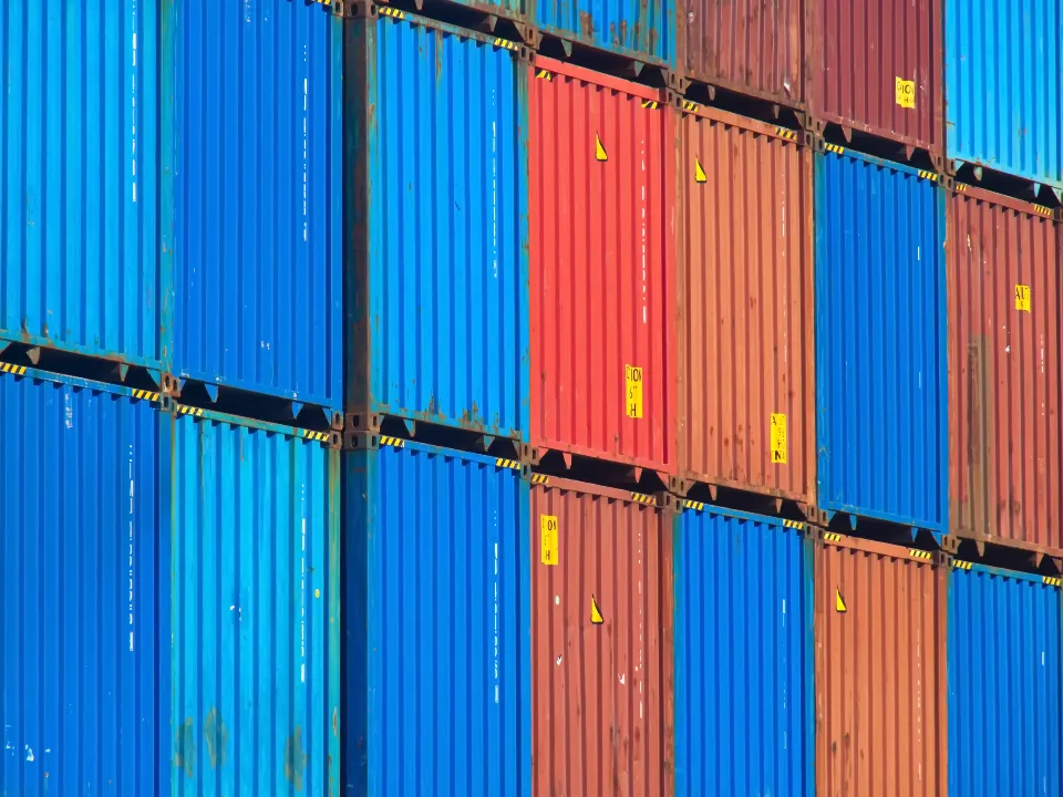Logistics & storage
